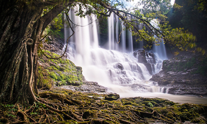 Bousra Waterfall