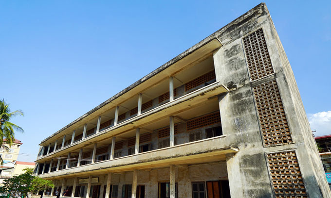 Tuol Sleng Museum